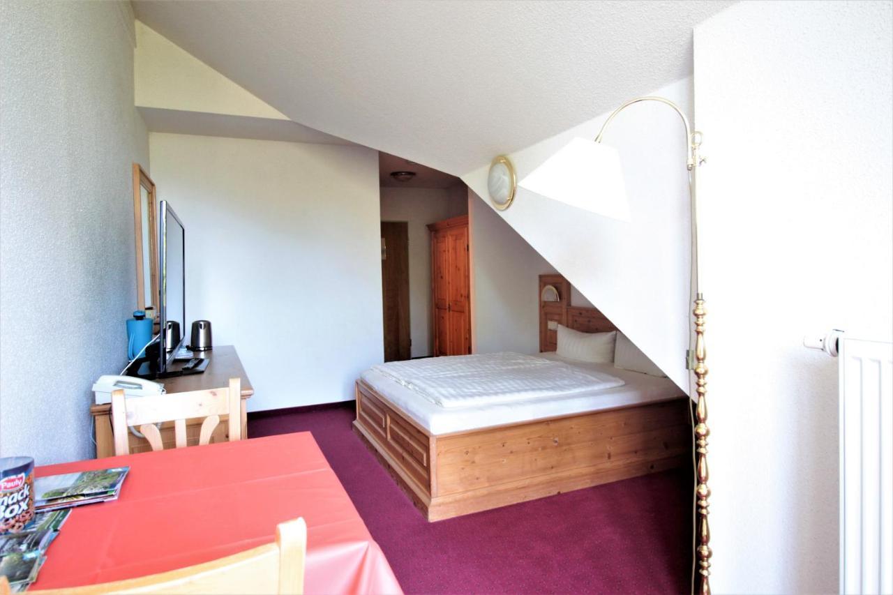 Ruhiges Doppelzimmer Im Hotel Ahornhof Lindberg Exterior photo